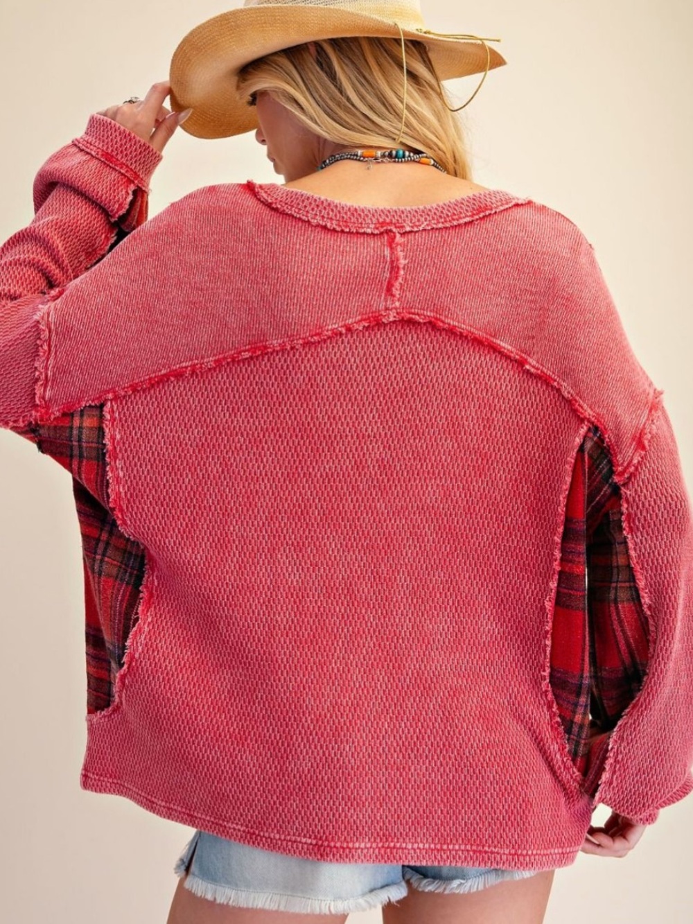 💕Women's Boho Red Plaid Mixed-Knit V-Neck Top - Picture 7 of 8